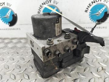 FORD FOCUS 1.6-16V Trend [ABS_PUMP_MODULATOR] 2004 beschikbaar voor biedingen