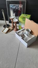 GRAND COLIS DE VENTE + BOÎTE DE VÊTEMENTS, Enlèvement