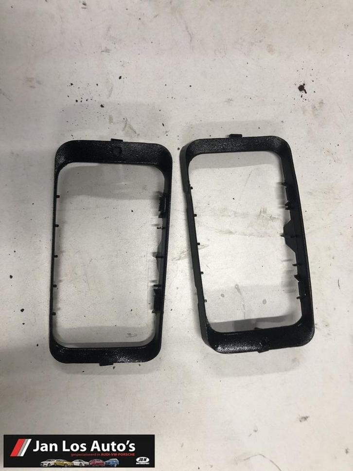 Audi 80 B2 typ81  mistlamp  inbouwrand facelit, Autos : Pièces & Accessoires, Autres pièces automobiles, Audi, Utilisé, Enlèvement ou Envoi