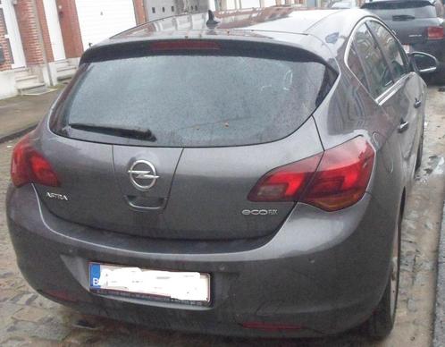 Opel Astra J Model 2012 EcoFlex 1.7 cdti 180000km, Auto's, Opel, Particulier, Astra, ABS, Adaptive Cruise Control, Airbags, Airconditioning