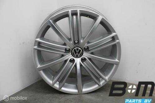 Org. 1 losse 18 inch velg Audi VW Tiguan 5N 5N0601025AF, Auto-onderdelen, Banden en Velgen, Velg(en), Gebruikt