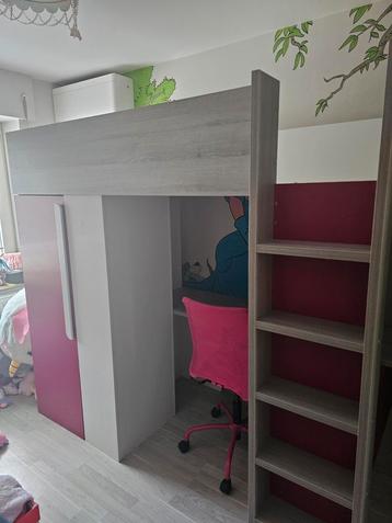 Hoogslaper fusia met bureau en matras en kast beschikbaar voor biedingen