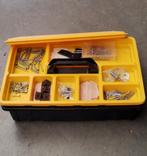 gereedschapsbak met inhoud, Enlèvement