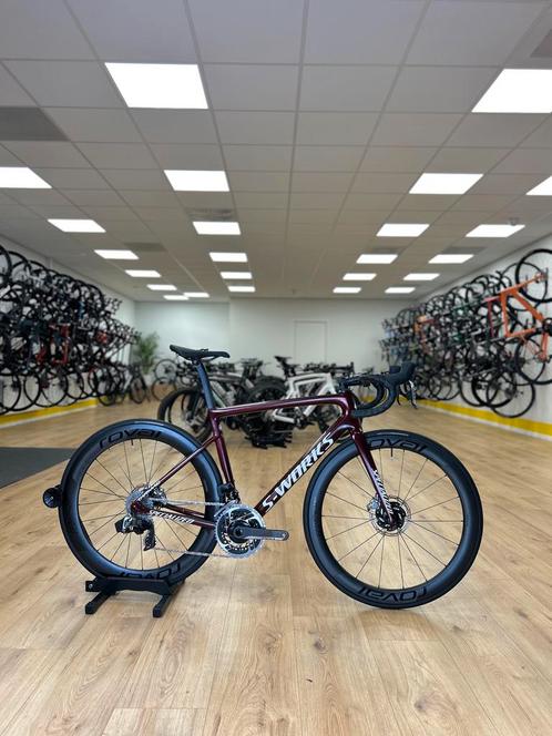 S-works Tarmac Sl6 eTap Red Carbon Disc Racefiets, Sport en Fitness, Wielrennen, Zo goed als nieuw, Ophalen of Verzenden