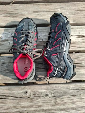 Schoenen dames fietsen beschikbaar voor biedingen