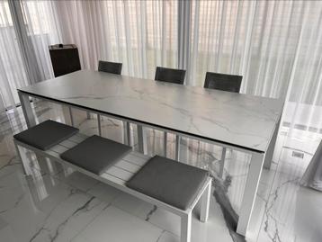Outdoor set - Tafel - Stoelen - bank beschikbaar voor biedingen