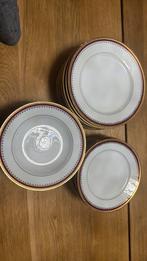 Assiettes Porcelaine Limoge, Enlèvement, Comme neuf, Assiette