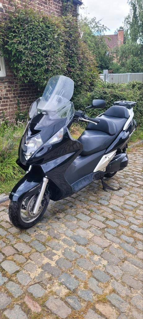 Honda Silverwing 600 FJS, Motoren, Motoren | Honda, Particulier, Scooter, meer dan 35 kW, 2 cilinders, Ophalen