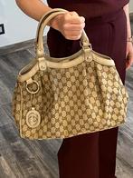 Gucci handtas beige, Handtassen en Accessoires, Tassen | Damestassen, Ophalen, Zo goed als nieuw, Beige, Handtas