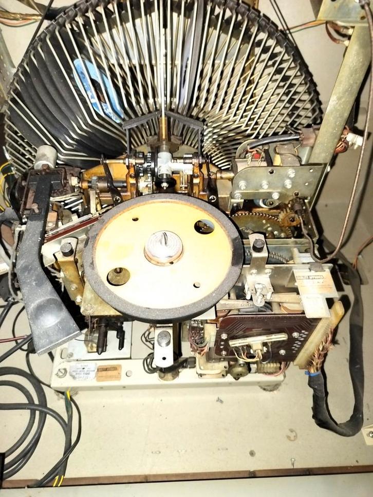 Carousel uit Ami Rowe jukebox, Verzamelen, Automaten | Jukeboxen, Gebruikt, Ami, Ophalen