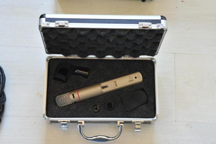 Twee AKG C1000 S MK IV condensator microfoons, Muziek en Instrumenten, Microfoons, Zo goed als nieuw, Instrumentmicrofoon, Ophalen of Verzenden