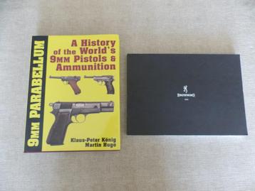Pistolets et munitions 9 mm+catalogue Browning