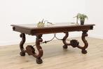 table  style renaissance espagnol, Ophalen