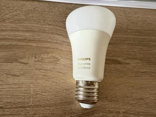 Philips Hue E27 - White Ambiance - 806 lumen, Huis en Inrichting, Lampen | Losse lampen, Zo goed als nieuw, Led-lamp, E27 (groot)