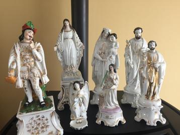 Lot de personnage religieux et autre en porcelaine