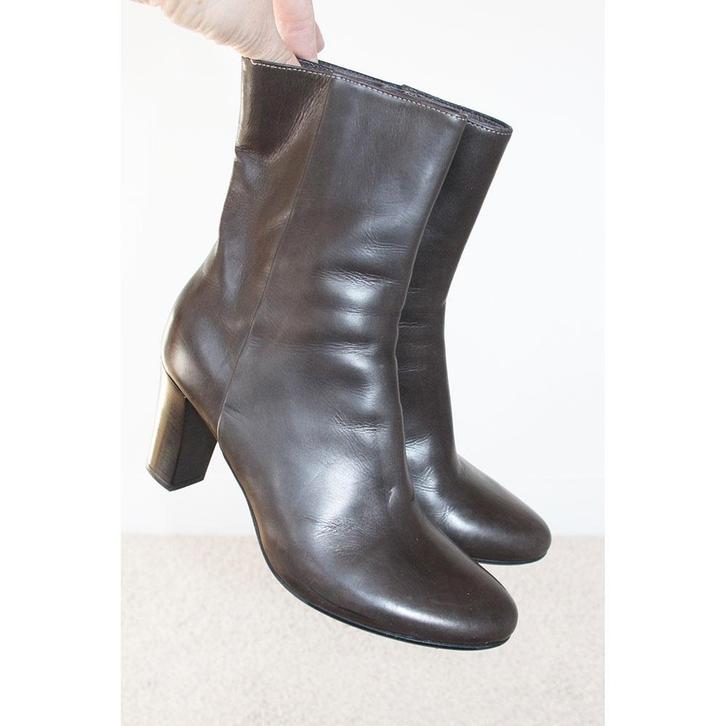 Mooie Leren Atelier Anvers Laarsjes -s15 (Maat 38) € 120,-, Kleding | Dames, Schoenen, Zo goed als nieuw, Lage of Enkellaarzen