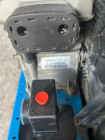 Compressor 100lt / 230v beschikbaar voor biedingen