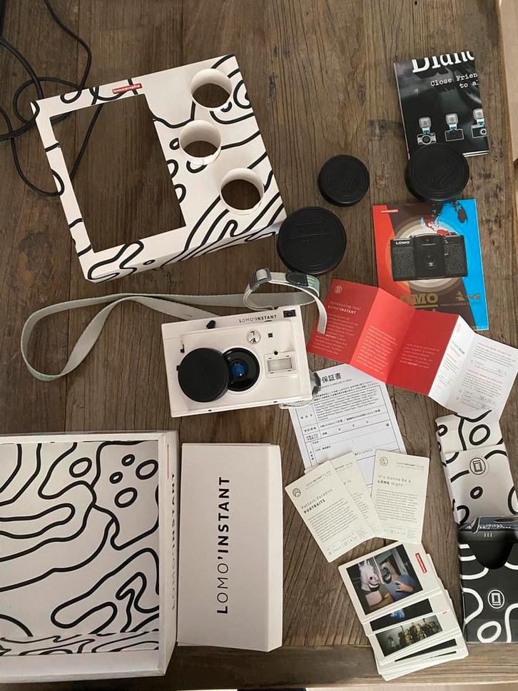 Lomo instant lomography met lenzen + handleiding, Audio, Tv en Foto, Fotocamera's Analoog, Fuji, Ophalen of Verzenden