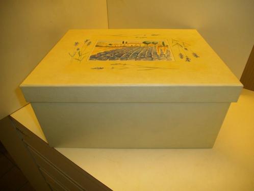 Boîte de rangement en carton solide ( Varia-094 ), Maison & Meubles, Accessoires pour la Maison | Autre, Comme neuf, Enlèvement ou Envoi
