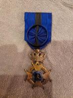 Officiersmedaille in de orde van Leopold II, Verzamelen, Militaria | Algemeen, Overige soorten, Ophalen of Verzenden, Lintje, Medaille of Wings