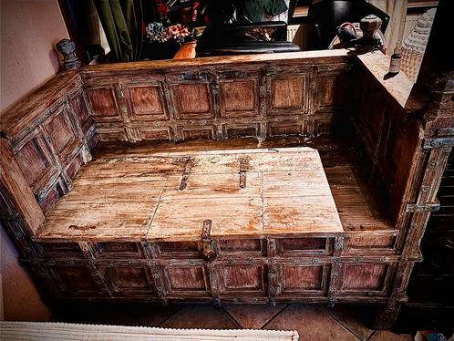 Massieve Oud-Chinese Zitbank met opbergruimte, Antiek en Kunst, Antiek | Meubels | Stoelen en Sofa's, Ophalen
