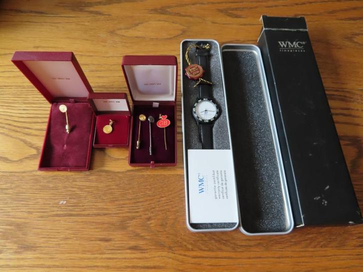 Montre WMC numérotée & accessoires Redevco GB Inno BM, Collections, Marques & Objets publicitaires, Utilisé, Enlèvement ou Envoi