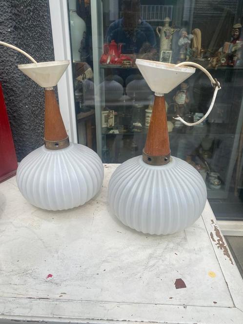 3 Vintage LOUIS KALFF OPALINE & TEAK HANGLAMPEN, Antiek en Kunst, Antiek | Verlichting, Ophalen of Verzenden