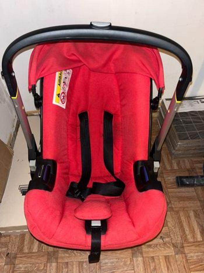 Poussette Doona, Enfants & Bébés, Sièges auto, Utilisé, Autres marques, Ceinture de sécurité, Enlèvement