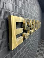 Origineel Essentiel bord, Ophalen