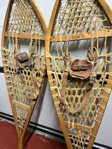 Vintage sneeuwschoenen Gros Louis made in Canada  beschikbaar voor biedingen