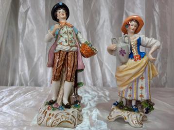antieke figuren  beschikbaar voor biedingen