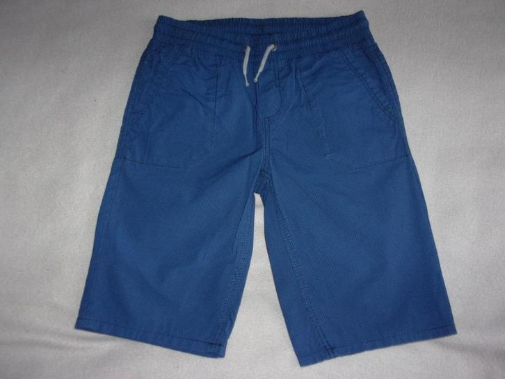 SPLINTERNIEUWE korte jongens broek. Maat 134, Kinderen en Baby's, Kinderkleding | Maat 134, Nieuw, Jongen, Broek, Ophalen of Verzenden