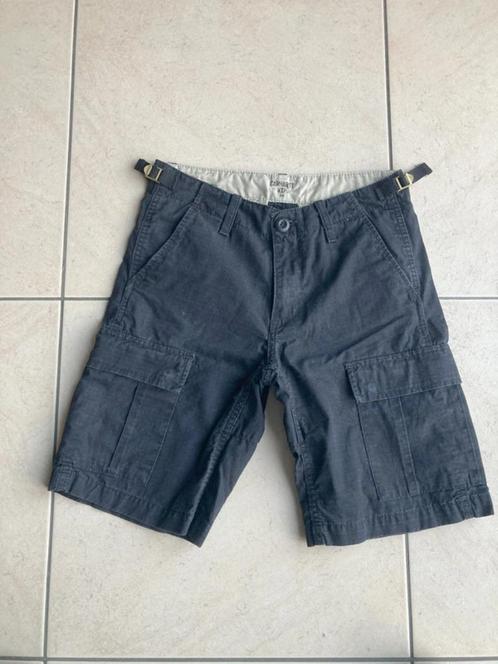 Carhartt Wip Shorts — Maat 26, Kleding | Heren, Spijkerbroeken en Jeans, Zo goed als nieuw, Overige jeansmaten, Grijs, Ophalen of Verzenden