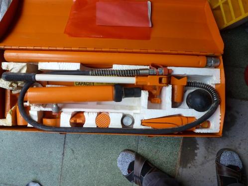 uitdeukset hydraulisch 10 ton capaciteit , nieuw, Auto diversen, Autogereedschap, Nieuw, Ophalen