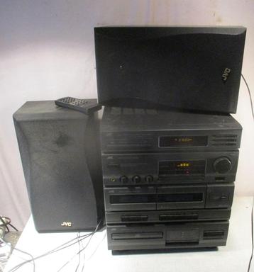 Bon ensemble stéréo JVC avec haut-parleurs, Enlèvement ou Envoi, Comme neuf, Deck cassettes ou Lecteur-enregistreur de cassettes