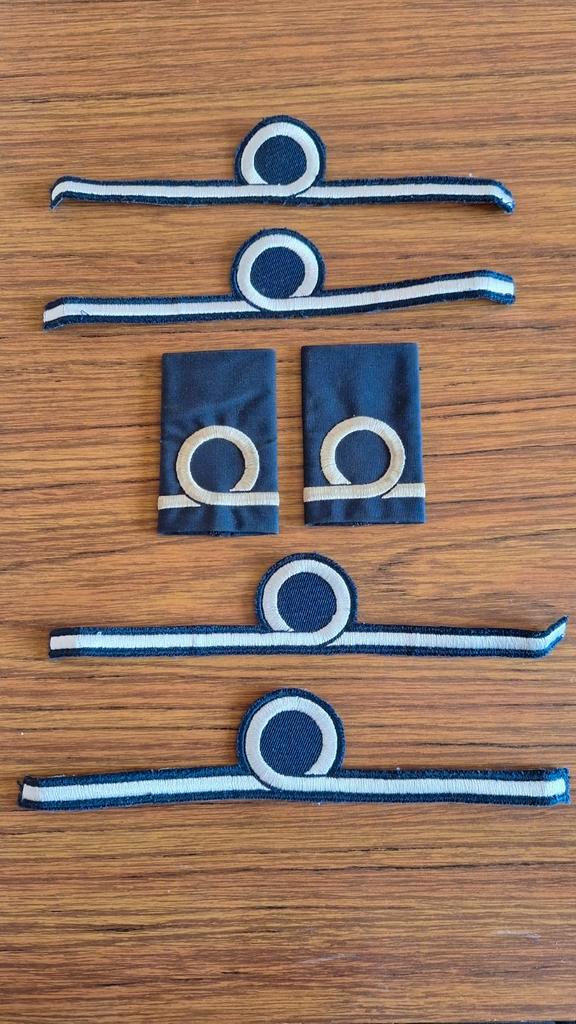 Graden luchtmacht adjudant schouder of pols., Verzamelen, Militaria | Algemeen, Luchtmacht, Overige typen, Ophalen of Verzenden