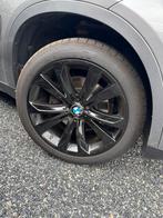 Velgen X5, Ophalen, Band(en)