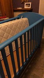 Babybedje IKEA blauw met toebehoren, Kinderen en Baby's, Kinderkamer | Complete kinderkamers, Ophalen, Gebruikt