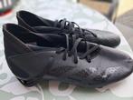 Jongens voetbalschoenen, Sport en Fitness, Voetbal, Ophalen, Zo goed als nieuw, Schoenen
