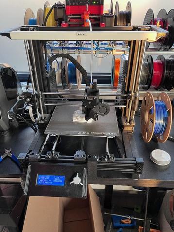 Mise à niveau de l'ours Prusa MK3S + MMU3 + de nombreux extr