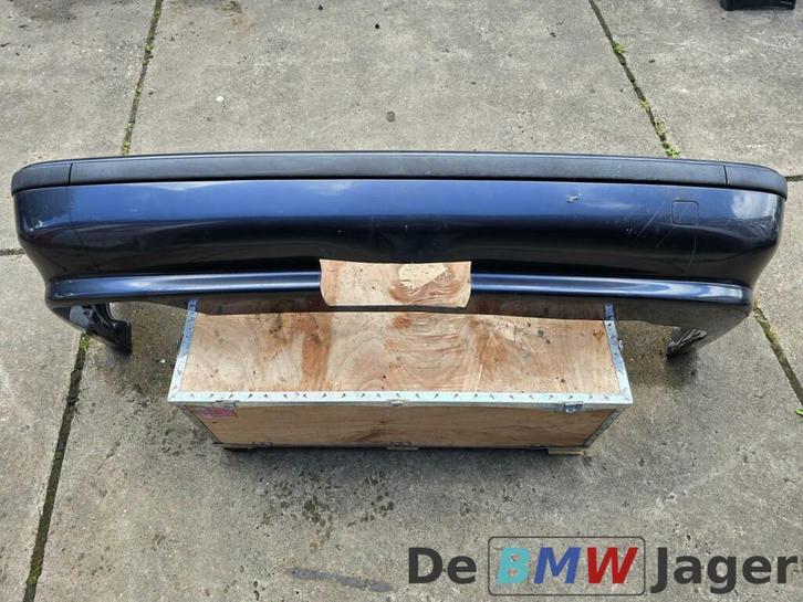 Achterbumper grijs BMW 5-serie E39 sedan 51129069178, Auto-onderdelen, Carrosserie, Bumper, BMW, Achter, Gebruikt, Ophalen of Verzenden