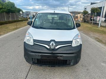 Renault Kangoo Maxi/2020/1.5dci/ sensoren/lez zone ->12/2029 beschikbaar voor biedingen