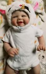 Poupée réaliste Vivienne (49 cm), Enlèvement ou Envoi, Neuf, Poupée