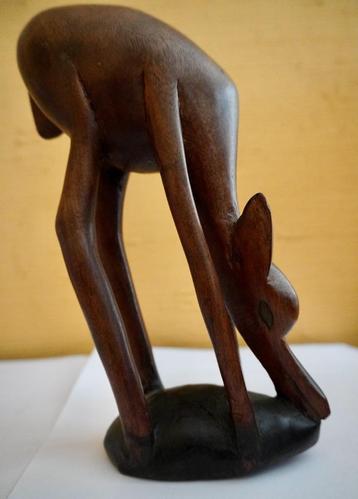 Afrikaanse houten antilopensculptuur