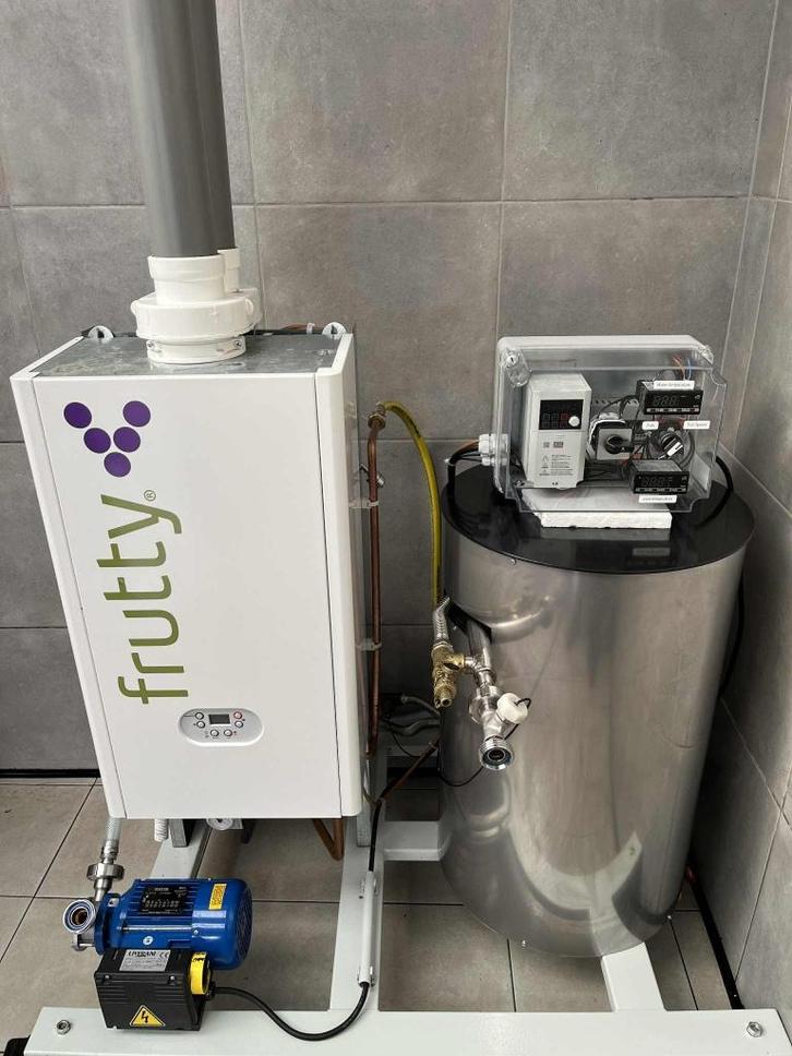 GASSAPPASTEURISATOR MET POMP VAN 250 L/UUR, Diversen, Overige Diversen, Zo goed als nieuw, Ophalen