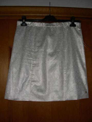 Ecru rokje met gouden tekening (gevoerd), Terre Bleue, 40 L=, Taille 38/40 (M), Enlèvement ou Envoi, Terre Bleue, Autres couleurs