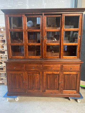 Supermooie vitrine/buffetkast- massief hout beschikbaar voor biedingen