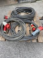 2 VERLENGKABELS  5 POLIG 10 CARRE 63 Amp 15 meter, Doe-het-zelf en Bouw, Elektriciteit en Kabels, Ophalen of Verzenden, Zo goed als nieuw