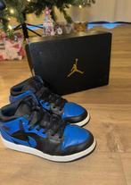 Jordan 1 mid, Blauw, Nike, Ophalen of Verzenden, Sneakers