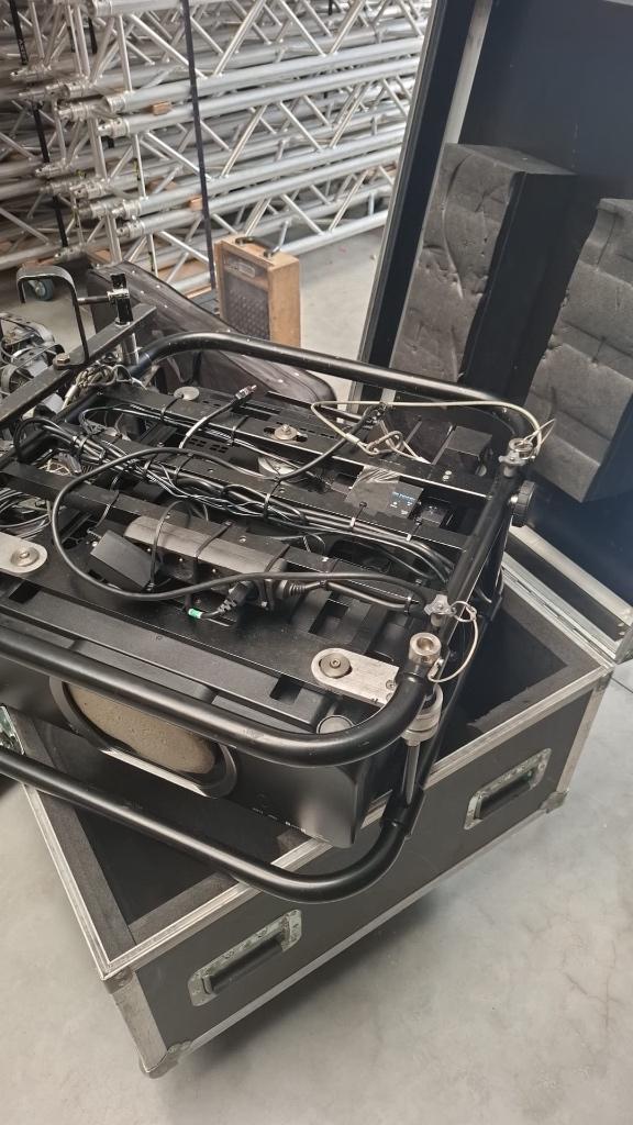 Panasonic PT-DW90XE Projector + 2 Lenzen + Flight Case, Muziek en Instrumenten, Licht en Laser, Gebruikt, Ophalen